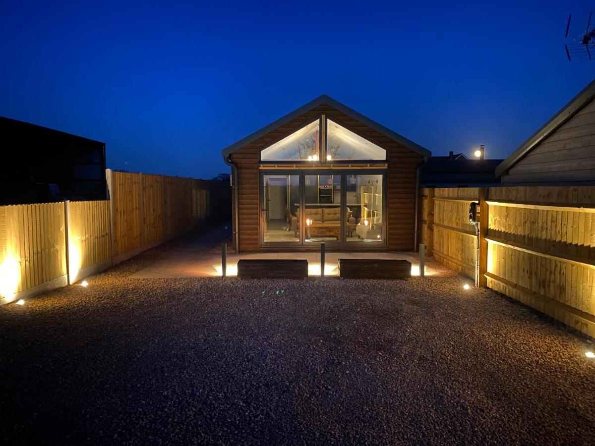 Holiday home The Potting Shed Bredon